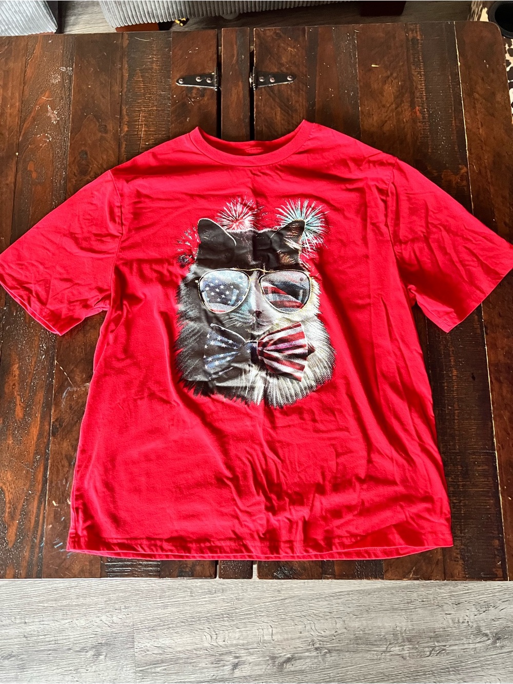 Patriotic Funny Cat Graphic Tee - Red
